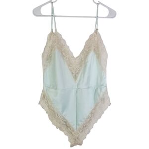 1500 * Ms. Leslee Satin Lace Trim Babydoll Baby Blue White Size S Vintage